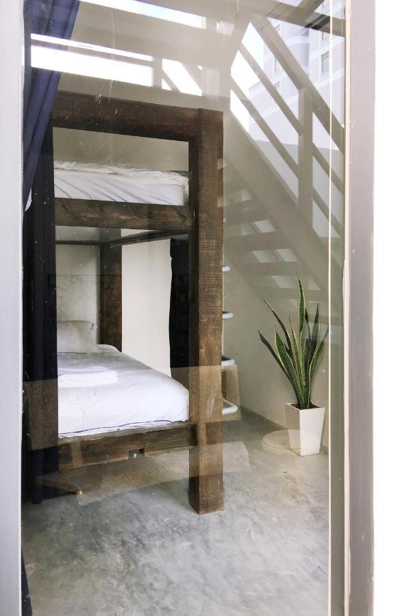 The Dorm Saigon (Adults Only) Ho Chi Minh City Room photo